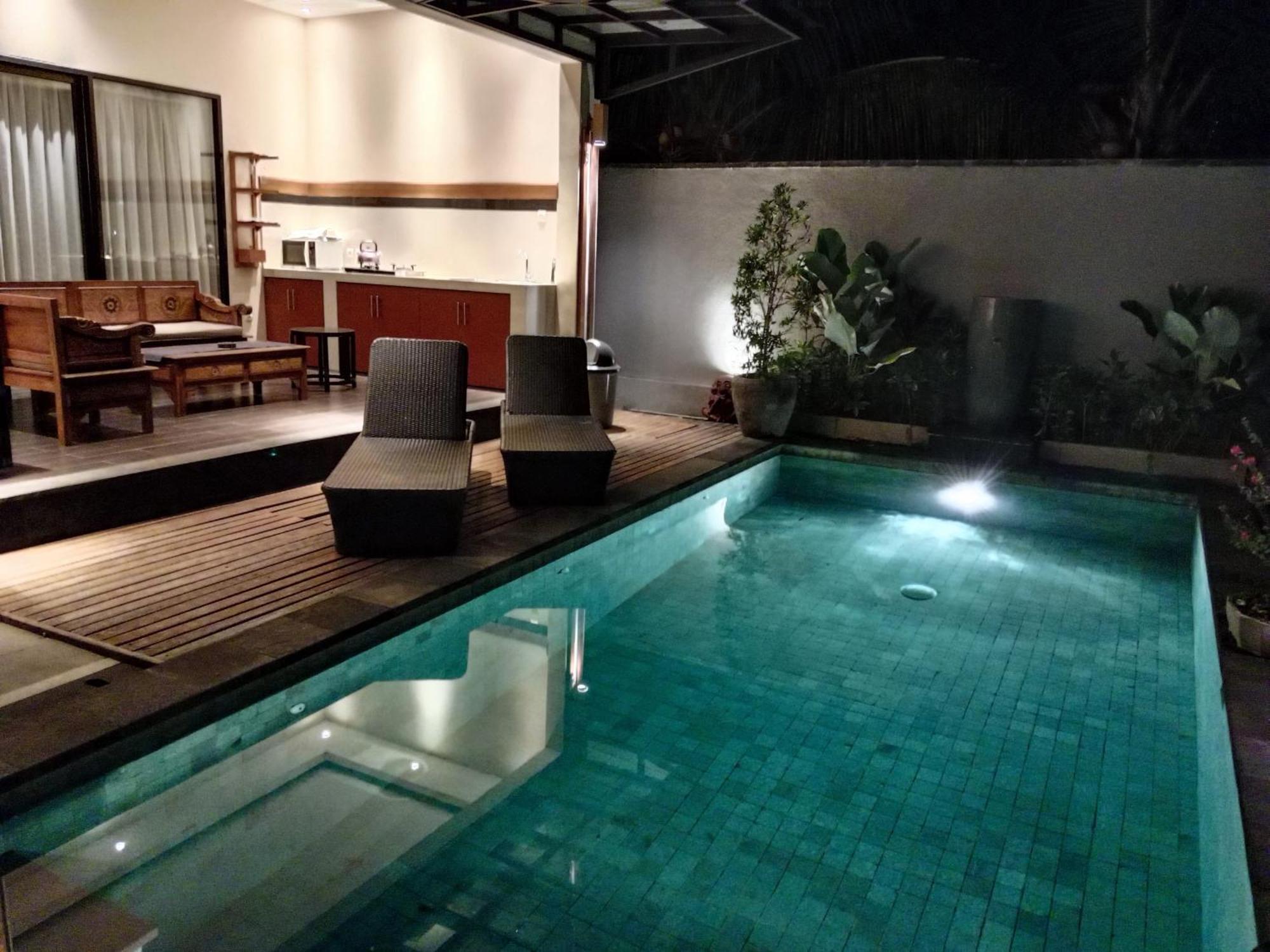 Muaya Villa Jimbaran Kültér fotó